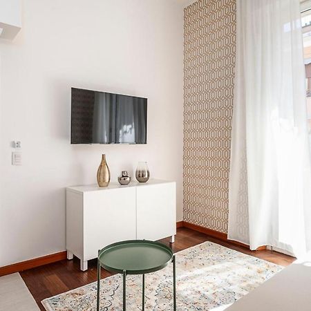 ミラノ"Gold Fashion" - Residenza Duomo Citylifeアパートメント エクステリア 写真